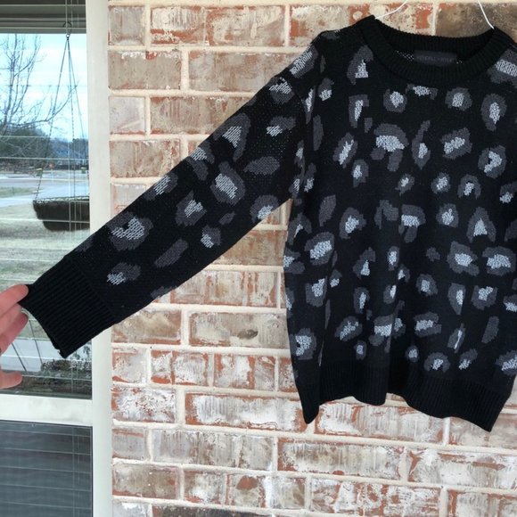 Kendall + Kylie Metallic Animal Print Sweater M - Picture 5 of 9